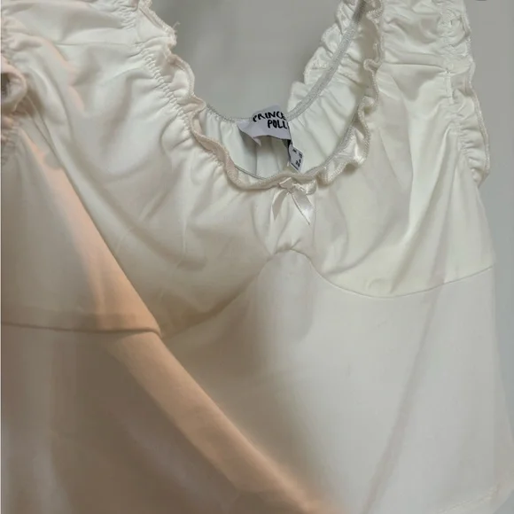 White Ruffled Sleeveless Top - Picture 3 of 4